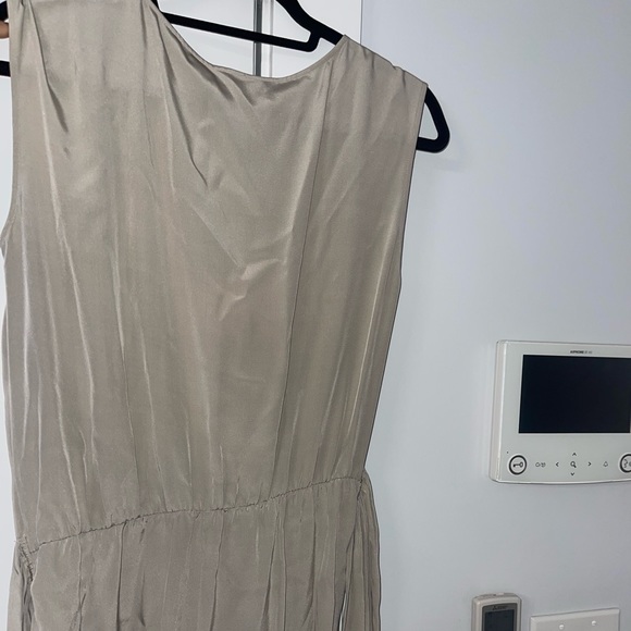 Slate colored flowy dress - Picture 6 of 6